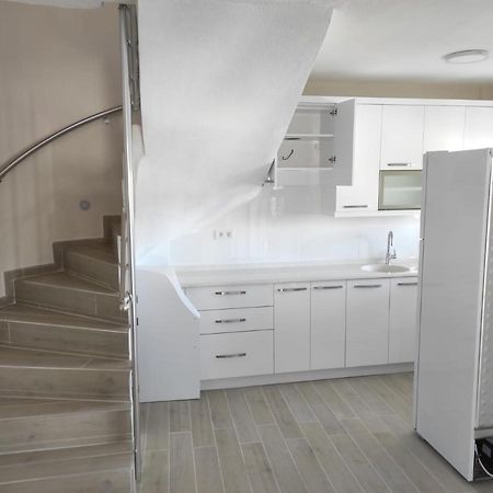 Cesme Burcu Sitesi Yaman Βίλα Εξωτερικό φωτογραφία