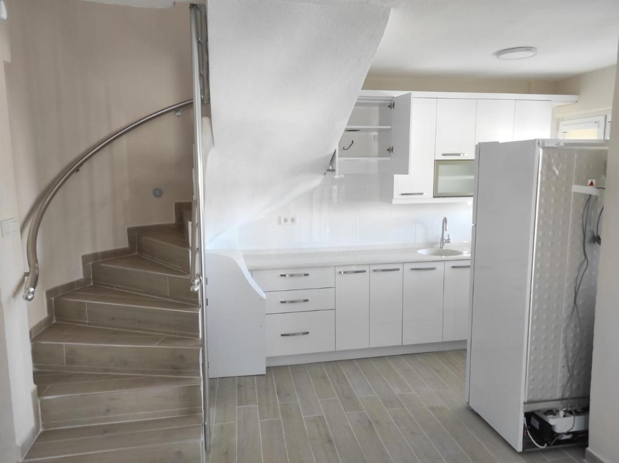 Cesme Burcu Sitesi Yaman Βίλα Εξωτερικό φωτογραφία