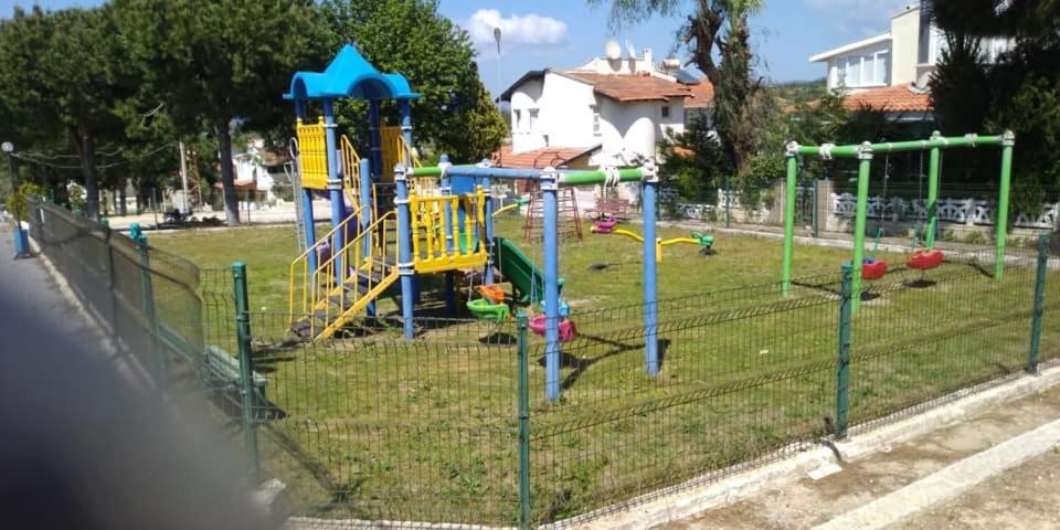 Cesme Burcu Sitesi Yaman Βίλα Εξωτερικό φωτογραφία