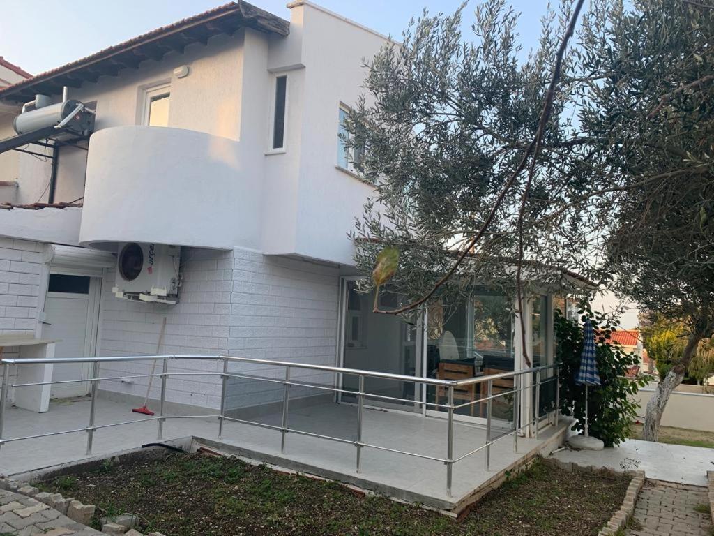Cesme Burcu Sitesi Yaman Βίλα Εξωτερικό φωτογραφία